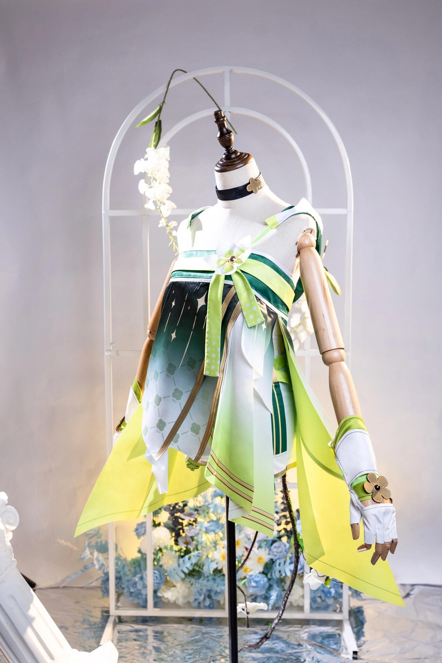 Wuthering Waves Verina Premium Version Cosplay Costume