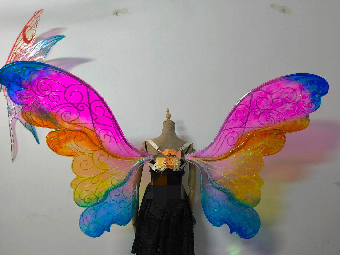 Barbie A Fairy Secret Fairy & Barbie Mariposa Wings Cosplay Accessory – Barbie & Raquelle Wings