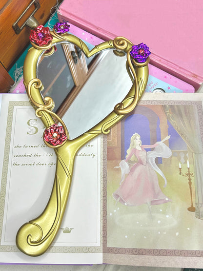 Barbie & the Diamond Castle Heart Mirror