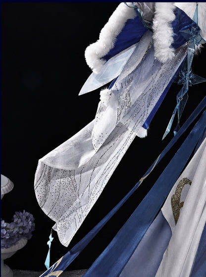 Tsaritsa Ice Queen cosplay costume side view