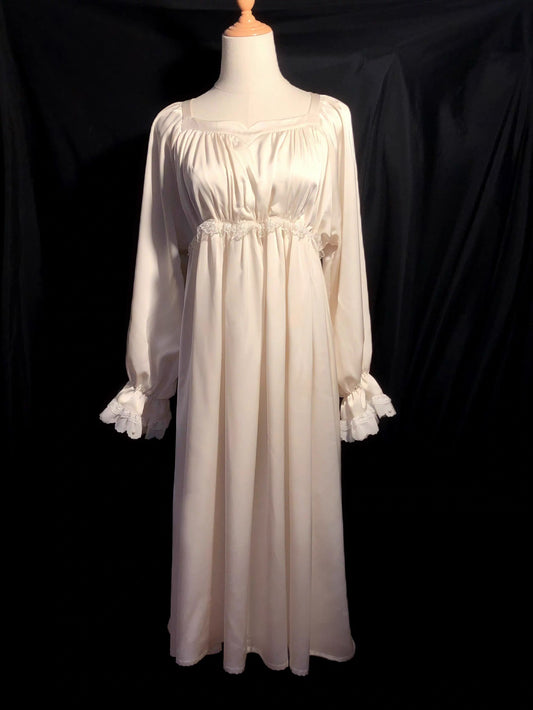 Barbie in the 12 Dancing Princesses white nightgown cosplay costume