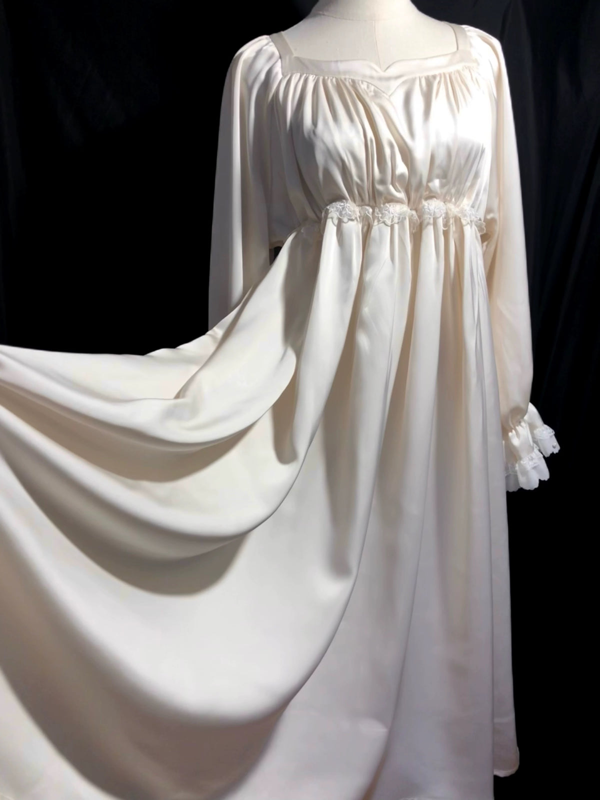 White Barbie 12 Dancing Princesses nightgown with a flowing full-length skirt